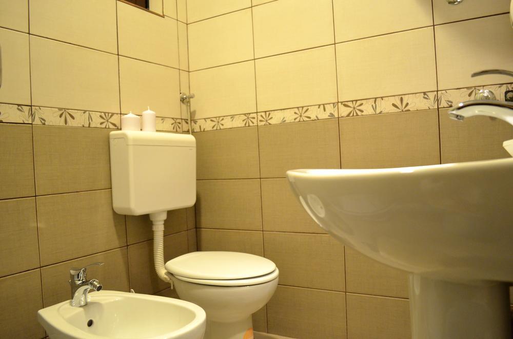 Apartmants Night Lux Nis Phòng bức ảnh